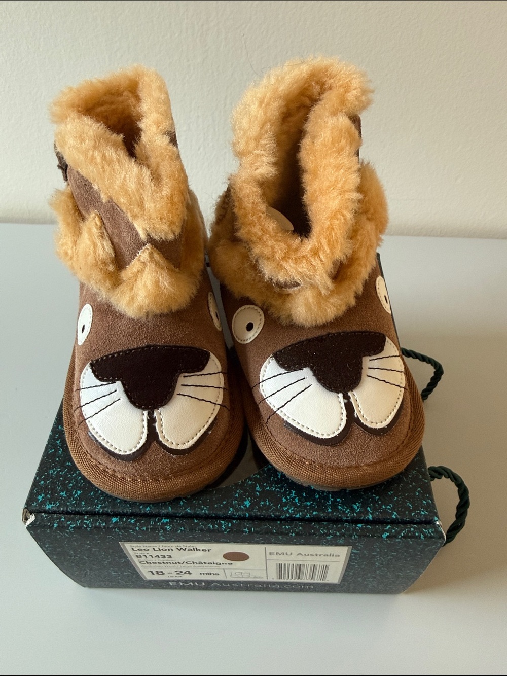 Emu Kids Brown Lion Slipper Boots